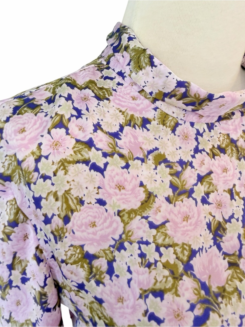 Zara Pink Floral Satin Mini Dress with Green Accents Sz XS - Picture 4 of 13
